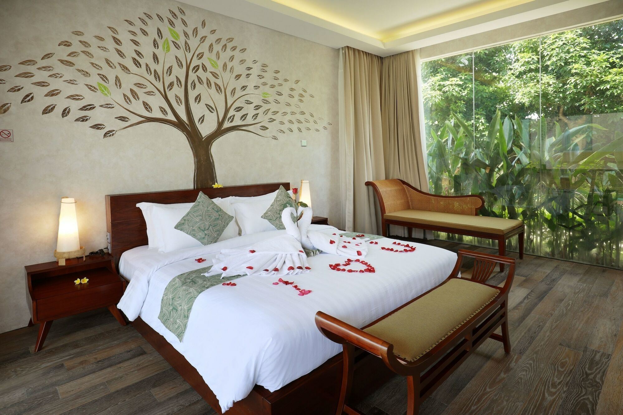 The Miracle Villa Nusa Dua Экстерьер фото