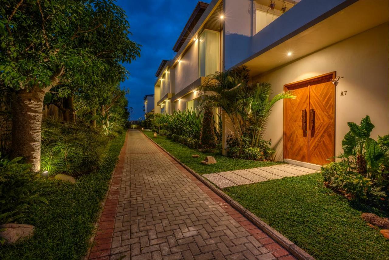 The Miracle Villa Nusa Dua Экстерьер фото